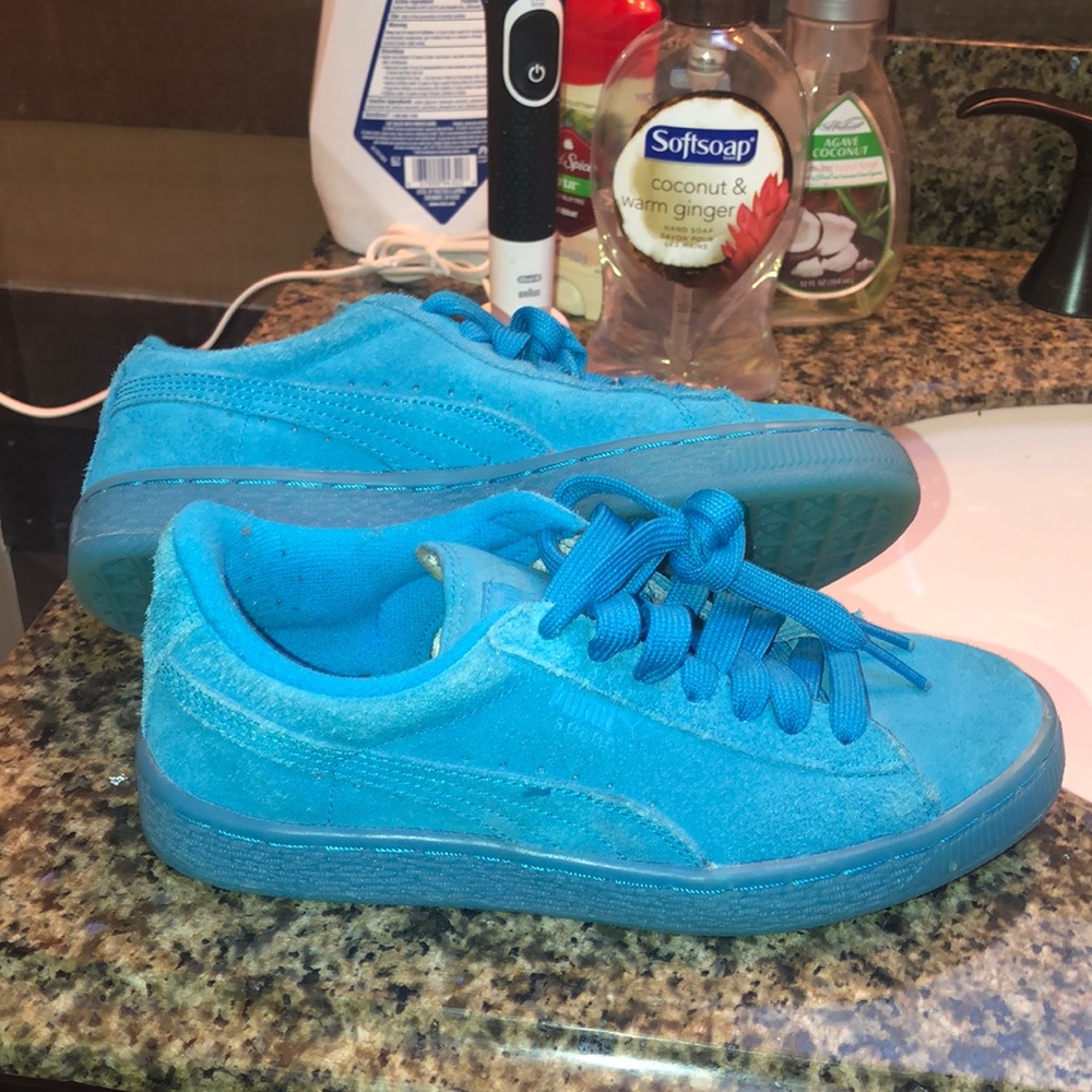 Shoes